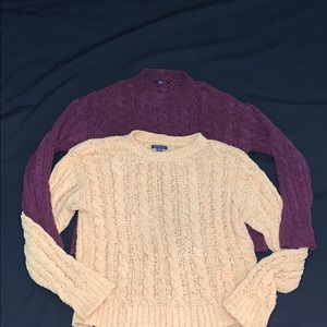 2 American Eagle sweaters
